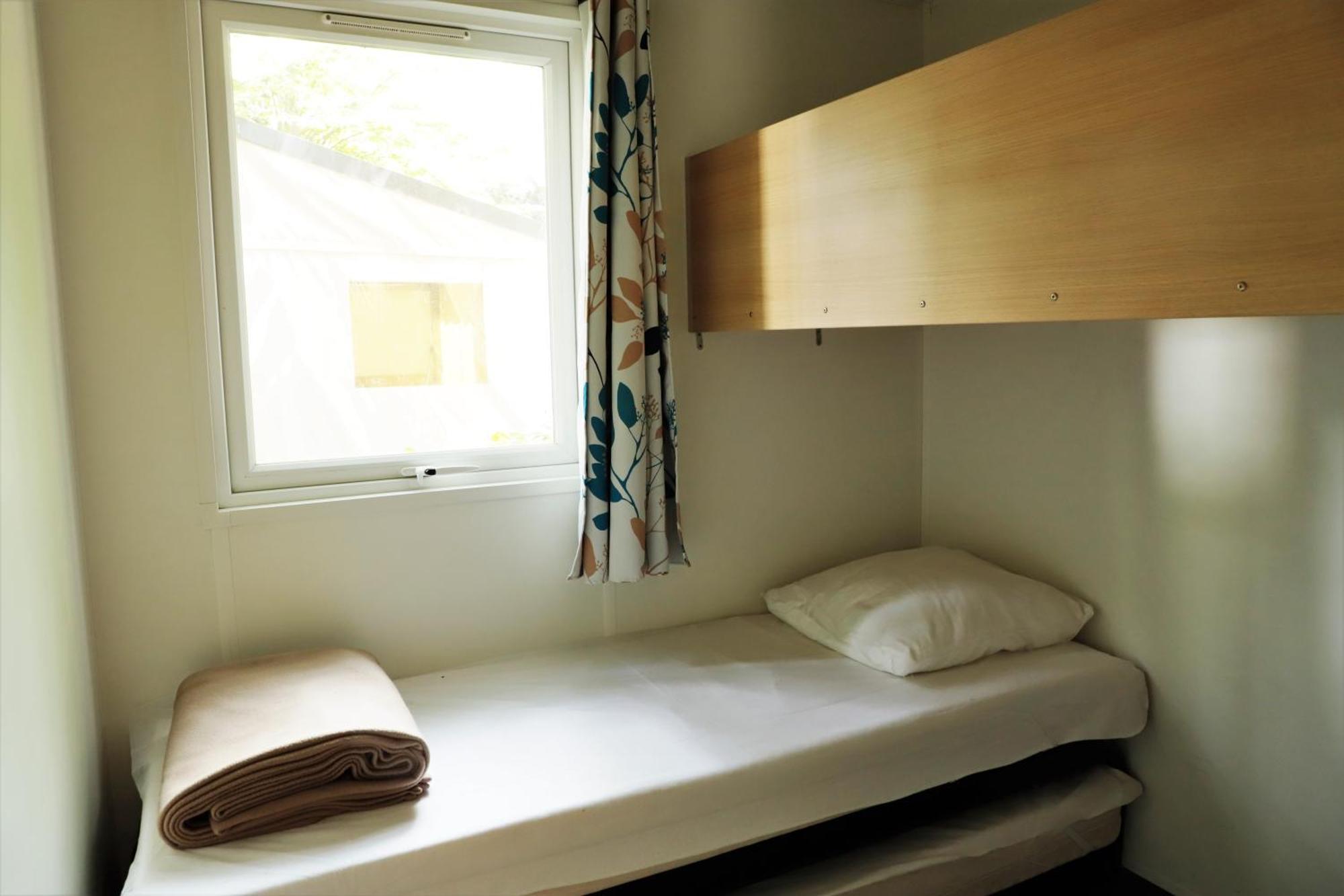 Camping Les Avignon - La Laune Villeneuve-les-Avignon Bilik gambar