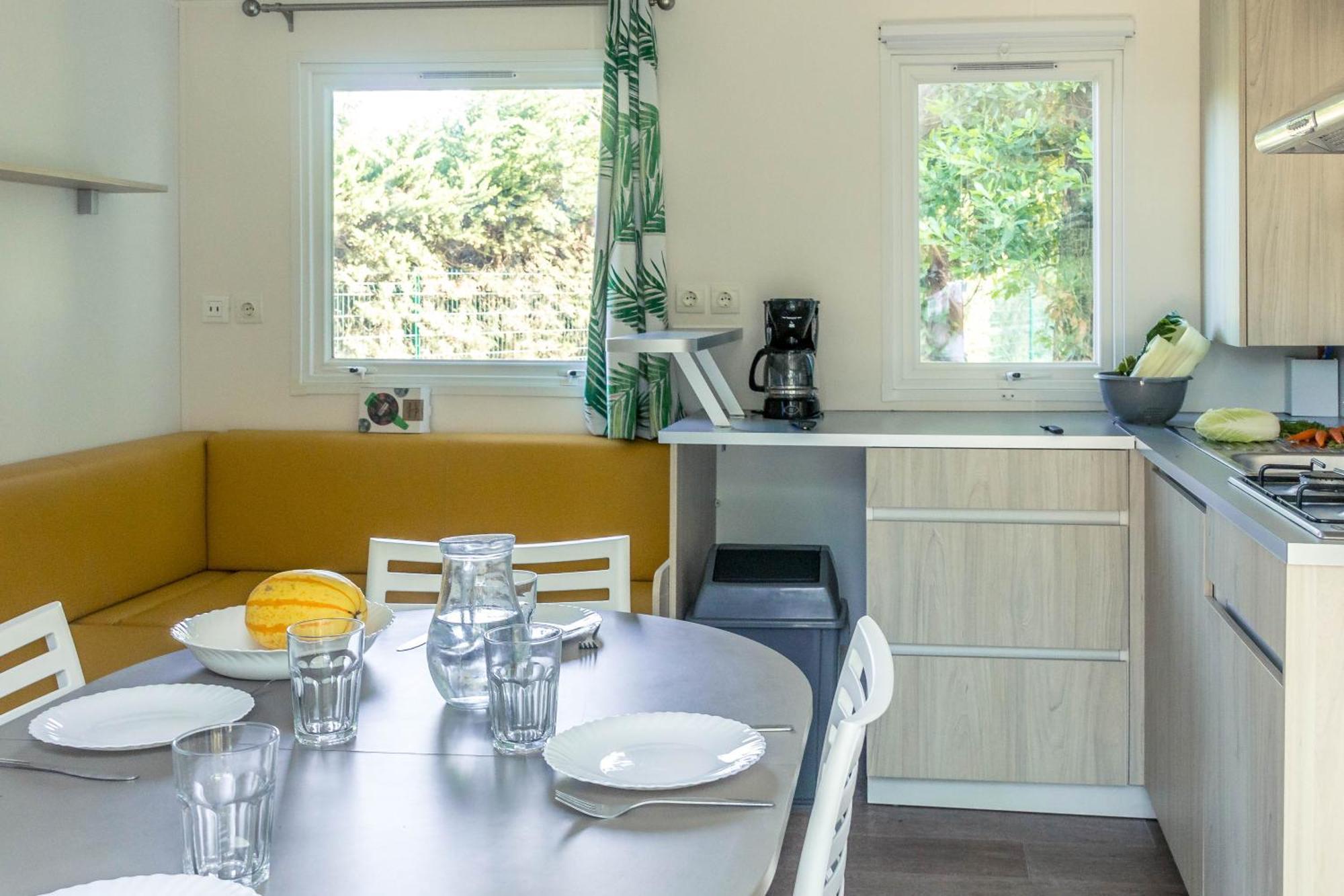 Camping Les Avignon - La Laune Villeneuve-les-Avignon Bilik gambar